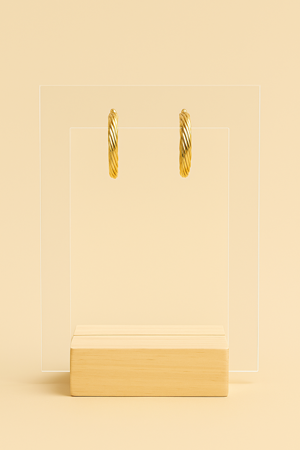 Créoles torsadées dorées 17 et  19 mm.